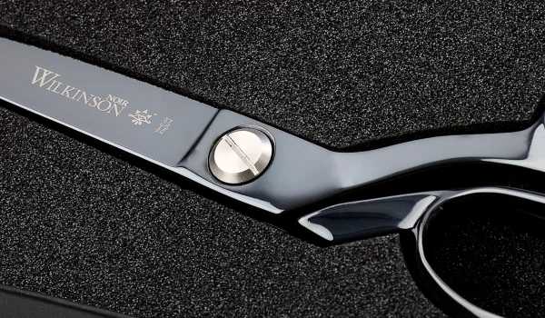 Thomas Wilkinson Noir Scissors